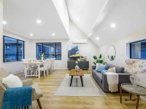 6/26 Hayr Road, Three Kings