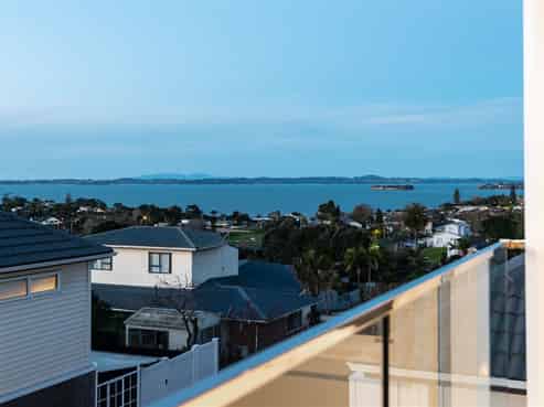 6/50 Cook Street, Howick