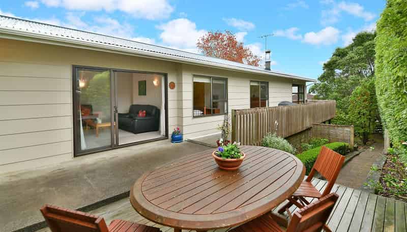 12 St James Avenue, Helensville