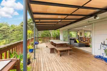 44 Coroglen Ave, Birkenhead