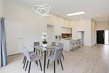 42 Arbuckle Road, Frimley