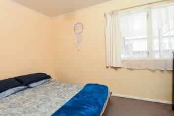 2 Michael Avenue, Dinsdale