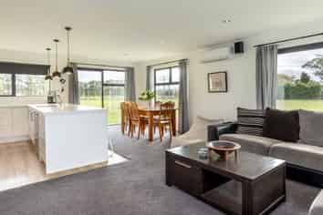 77 Halls Road, Pahiatua