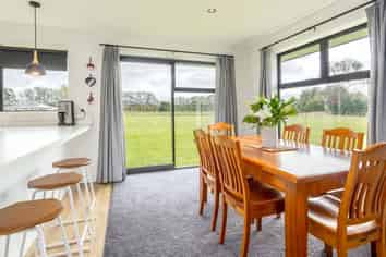 77 Halls Road, Pahiatua