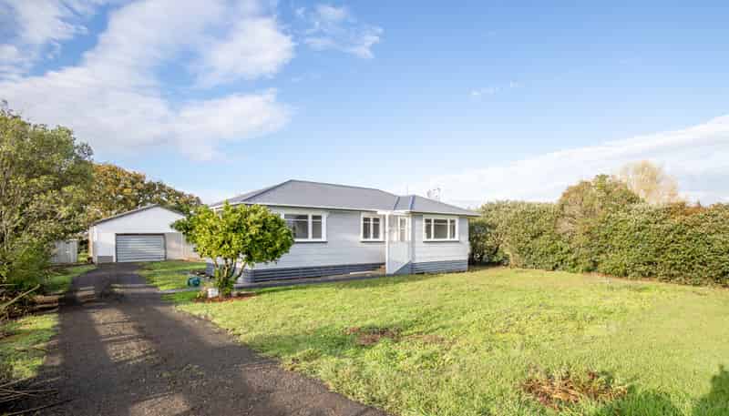 592 State Highway 25, Waitakaruru