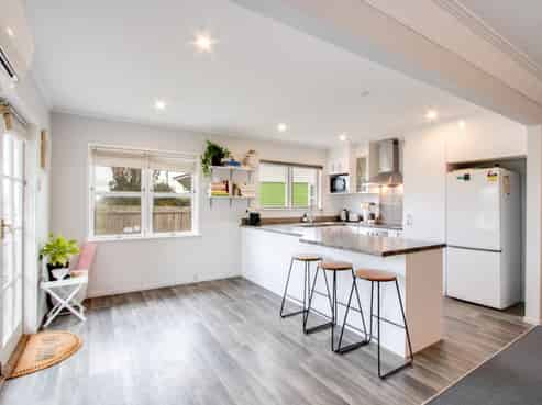 29 Wycliffe Street, Onekawa