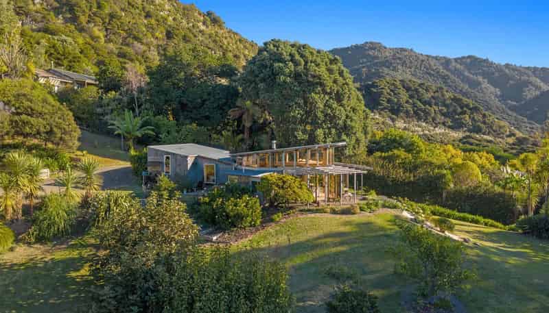 8480 State Highway 35, Whanarua Bay, Opotiki and Surrounds