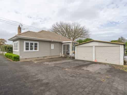 71 Dey Street, Hamilton East