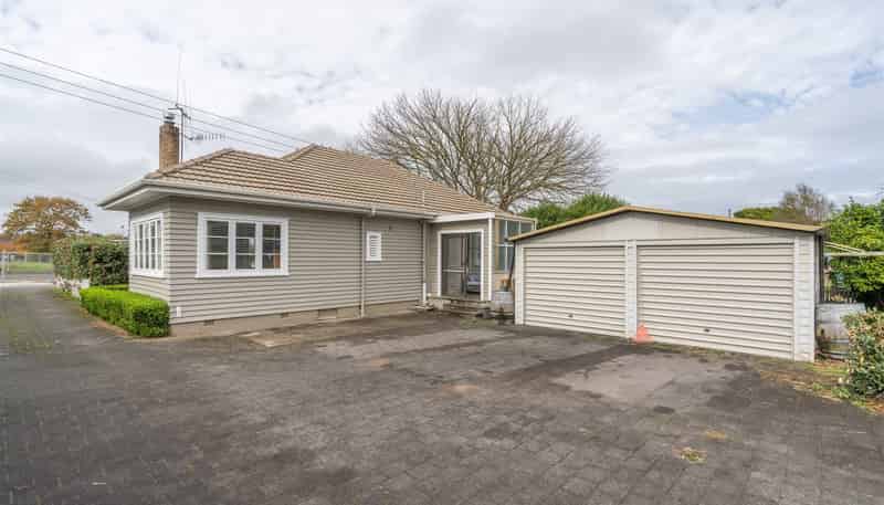 71 Dey Street, Hamilton East