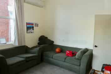 247 Castle Street, Dunedin Central