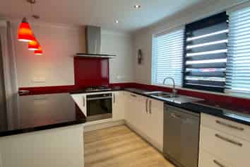 142 Hobsonville Road, Hobsonville