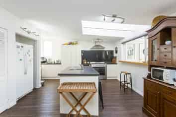 64 Bell Road, Waiwhetu