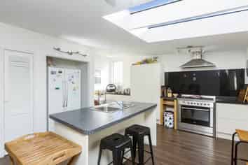 64 Bell Road, Waiwhetu