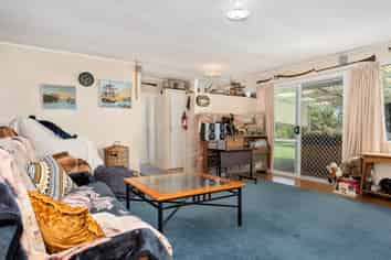 1523 State Highway 2, Pongakawa