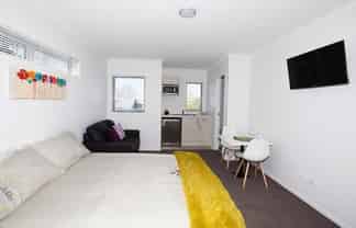 28 - C5 Hunter Street, Hamilton Lake