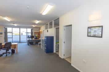 Office Suite Queen Street