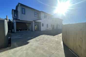 12B Monorgan Road, Strathmore Park