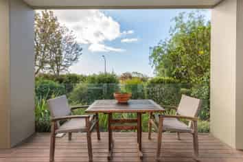 340 Centaurus Road, Hillsborough