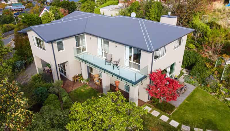 340 Centaurus Road, Hillsborough