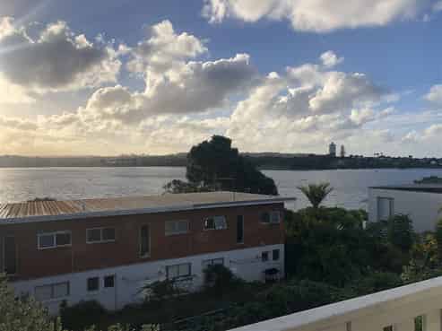 4 The Promenade, Takapuna