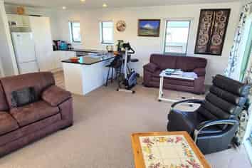 192 Ngaio Drive, Matarangi