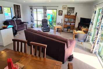 192 Ngaio Drive, Matarangi