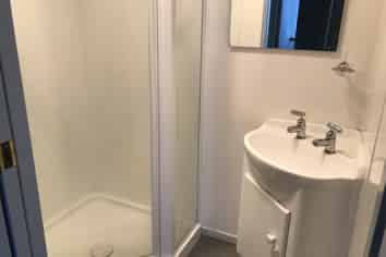 8 South End Ave, Otaika