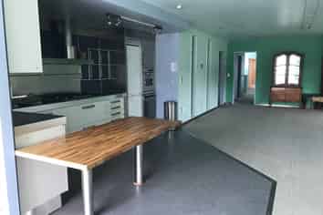 8 South End Ave, Otaika