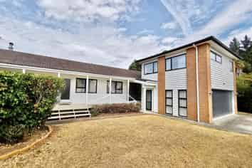 1 Mark Edward Drive, Half Moon Bay