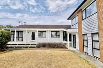 1 Mark Edward Drive, Half Moon Bay