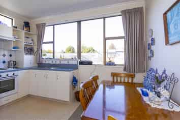 3/8 White Street, Waimataitai