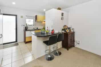 98 Stanhope Road, Mount Wellington