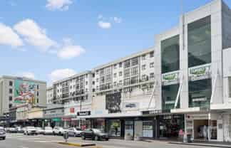 B317/176 Broadway, Newmarket