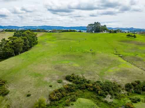 8 Staniforth Road, Te Arai