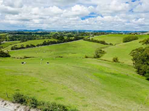 8 Staniforth Road, Te Arai