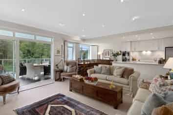 20 Eaves Bush Parade, Orewa