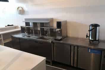 Turn key retail opportunity in central Albany