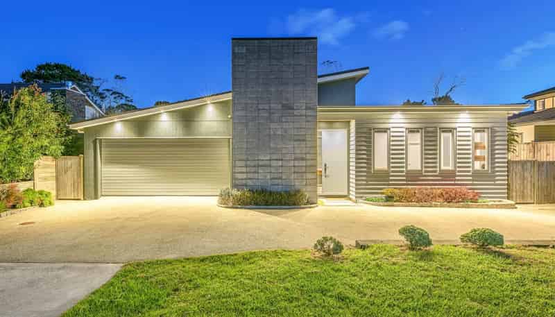 62 Pohutukawa Parade, Riverhead