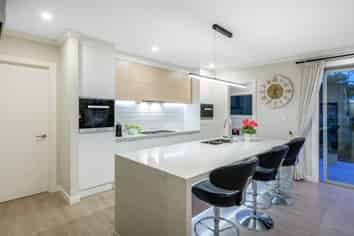 62 Pohutukawa Parade, Riverhead