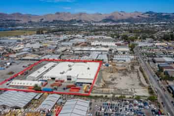 Large scale warehousing 