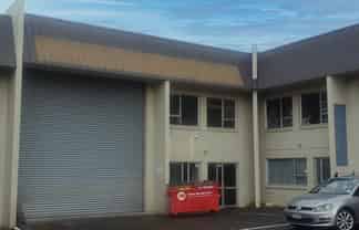 CRACKING GLENDENE WAREHOUSE