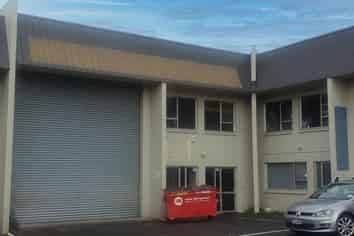 CRACKING GLENDENE WAREHOUSE