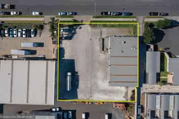 Freehold Workshop & Concrete Yard