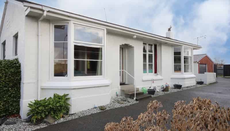 75 Saturn Street, Strathern