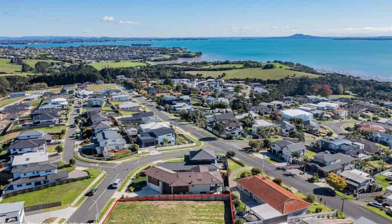 6 Herbert Pollard Drive, Maraetai