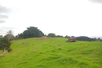 200 Central Road, Mareretu