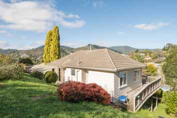 83 Toi Toi Street, Toi Toi