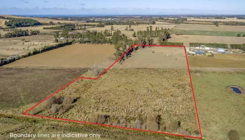 90 Watties Road, Amberley