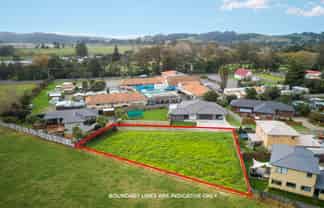 30 Aitkenhead Court, Parakai