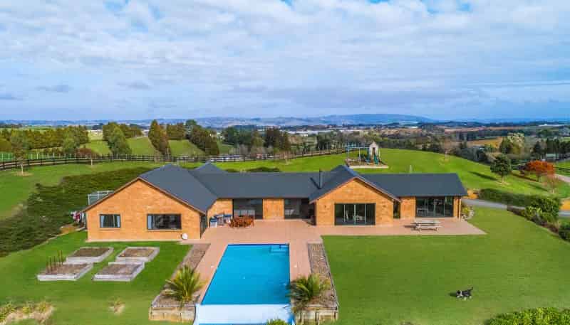 87 Ruebe Road, Buckland